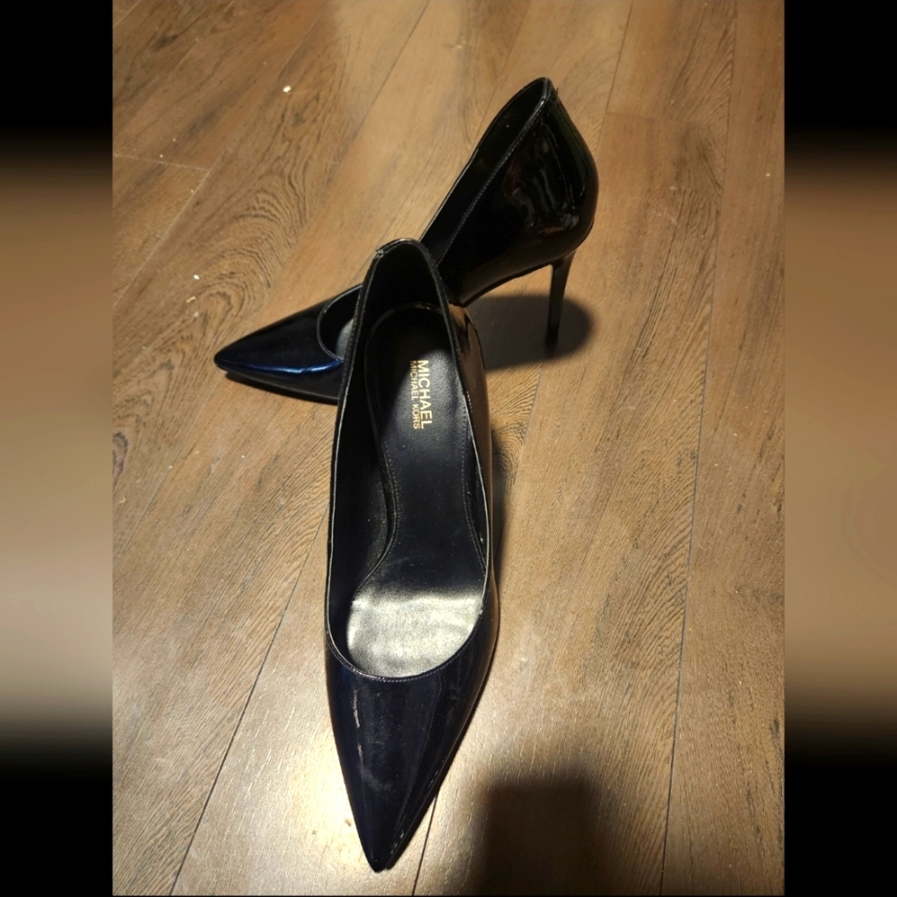 MICHAEL KHORS HEEL